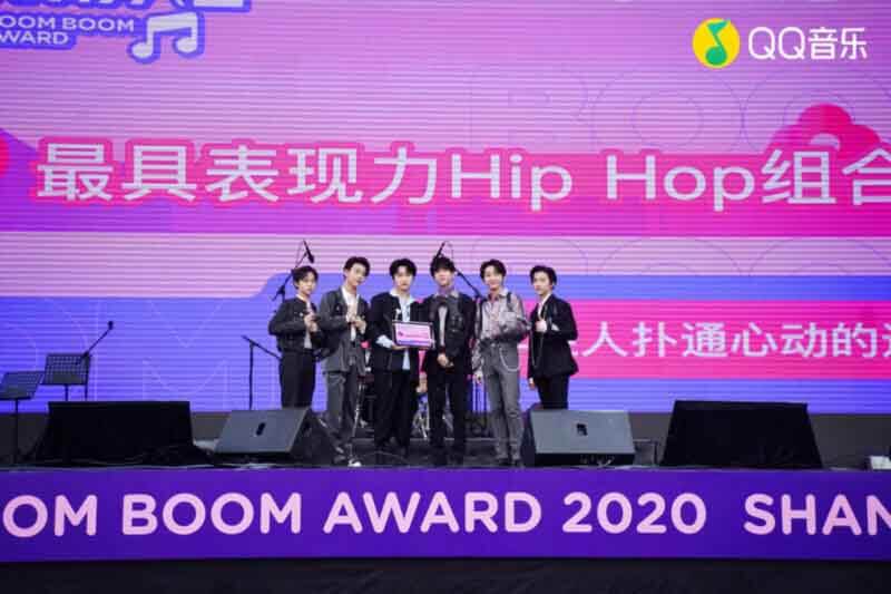 BOYSTORY BOOM BOOM AWARD