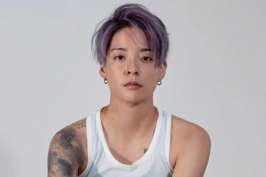 Amber Liu's Blue Hair Care Routine - wide 9