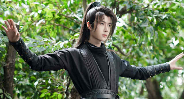 WANG YIBO THE MOST POPULAR CHINESE ACTORS IN THAILAND 1