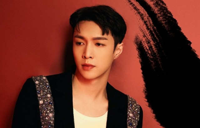 Lay Zhang