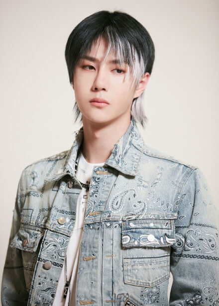 Wang Yibo 1