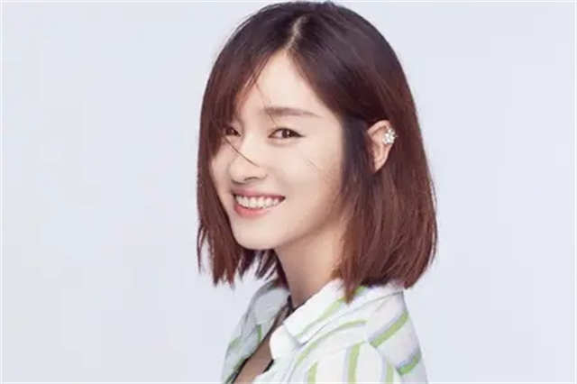 Xu Xiaolu girlfriend of Deng Lun