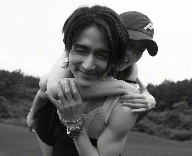 Zhang Xincheng Liang Jie Baazar10