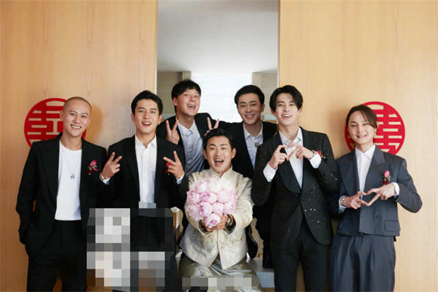 The groomsman group of Ian Wang