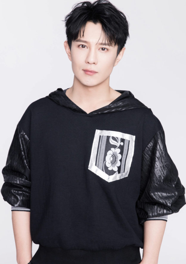 Yang Tong 杨彤 CPOPHOME