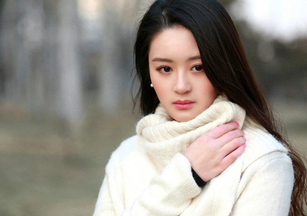 Chinese Actress Zeng Yixuan