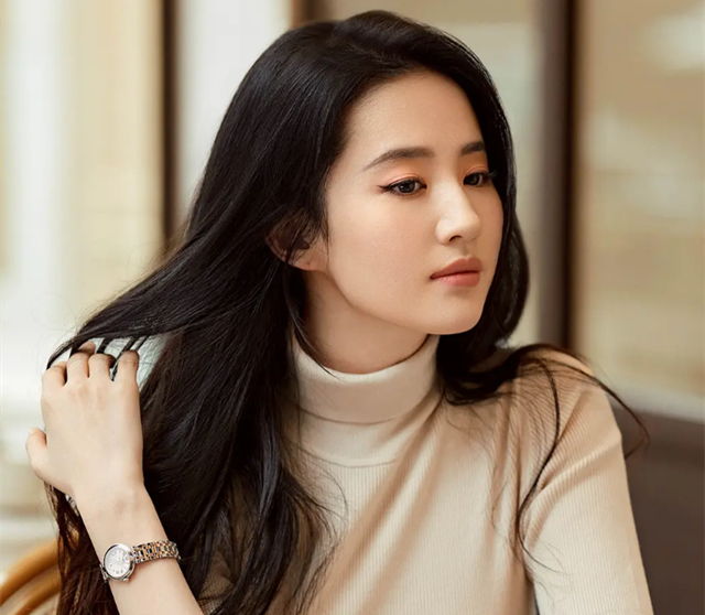 Who Is Crystal Liu Yifei’s Boyfriend? Only Song Seung Heon