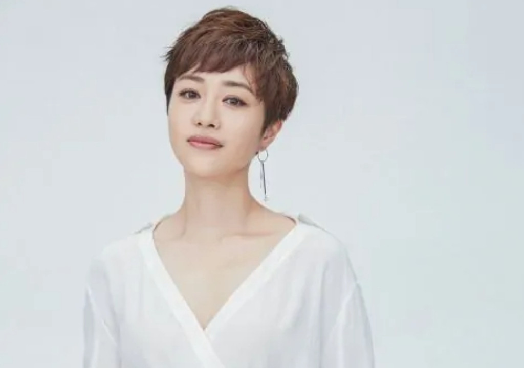 Chinese Actress Zhang Lingxin