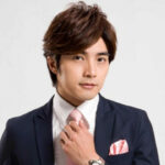Mike He (贺军翔) Profile