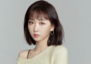 Eunice Han (韩忠羽) Profile