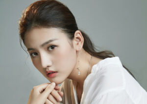 Han Xinyu (韩昕妤) Profile