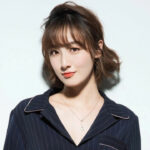 Ye Qing (叶青) Profile