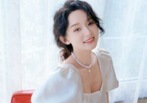 Hu Yiyao (胡亦瑶) Profile