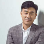 He Bing (何冰) Profile