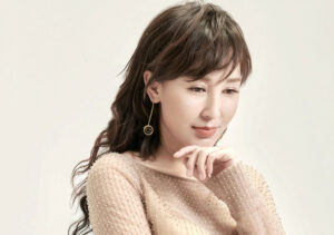 Yue Lina (岳丽娜) Profile