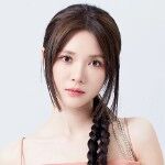 Luo Yijia