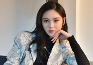 En Jing (恩璟) Profile