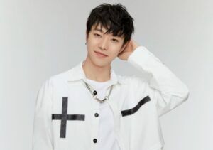 Zhang Xinyao (张欣尧) Profile