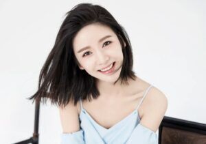 Wang xiaocheng perfil