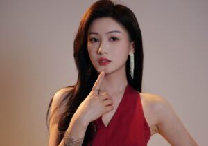 Yang ziyu perfil
