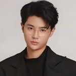 Hu Lingchen