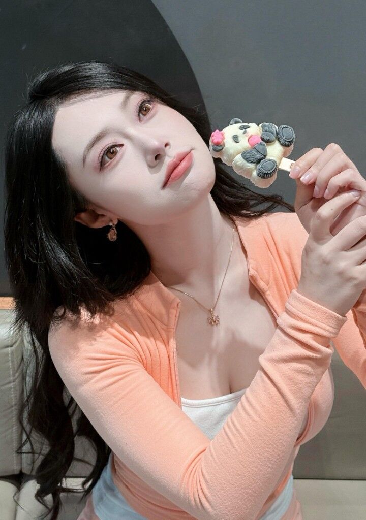 Li Youjin