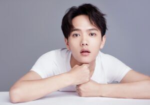 Wang Yuwei Profile