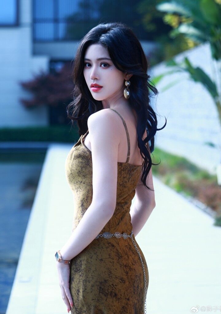 Xue Ziqi